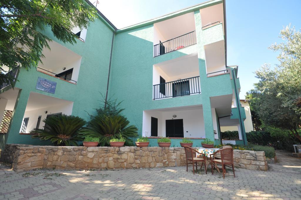 Residence Club La Darsena Isola Di Capo Rizzuto Exterior foto